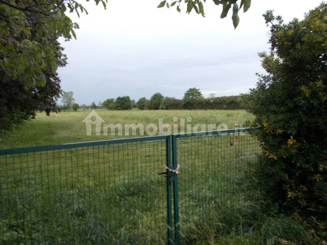 10500m² Land in Inzago, Italy No. 142723