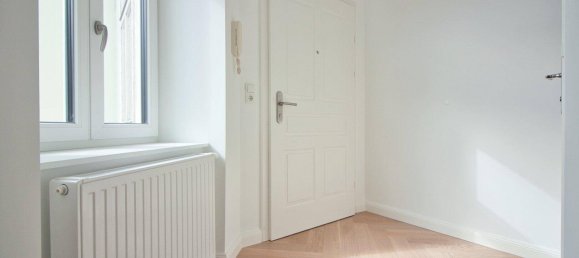 2 rooms Apartment in Penzing, Austria No. 217333 6