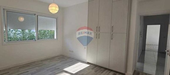 4 bedrooms Commercial property in Limassol, Cyprus No. 19511 7