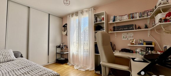 Casa de 5 dormitorios en Le Coudray-Montceaux, France No. 324931 10