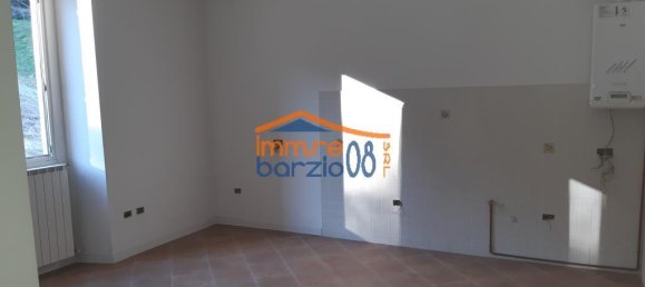 2-salle Appartement à Pasturo, Italy No. 20890 9