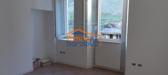 2-salle Appartement à Pasturo, Italy No. 20890 11