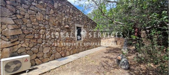 3 bedrooms Villa in Olbia, Italy No. 59831 17