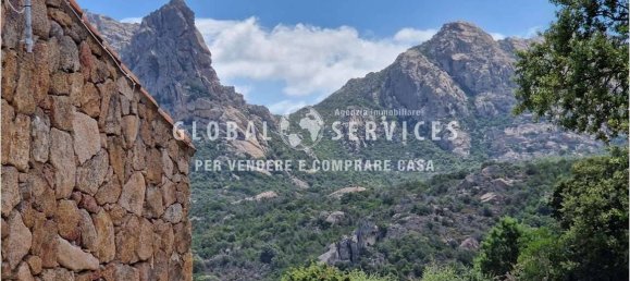 3 bedrooms Villa in Olbia, Italy No. 59831 11