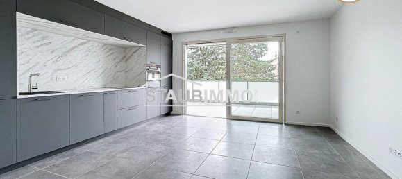 2 Schlafzimmer Doppelhaus in Village-Neuf, France, Nr. 252673 11