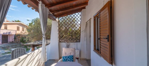 Квартира с 4 спальнями в Орозеи, Италия № 170575 33