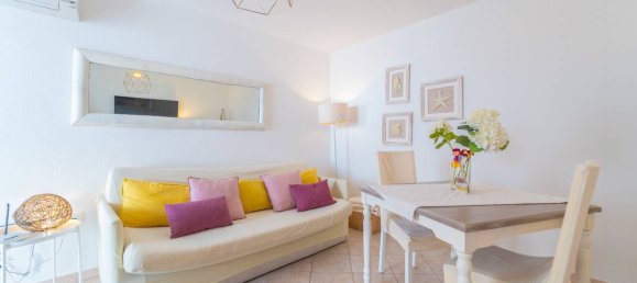 Квартира с 4 спальнями в Орозеи, Италия № 170575 14