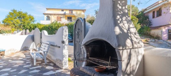 Квартира с 4 спальнями в Орозеи, Италия № 170575 8