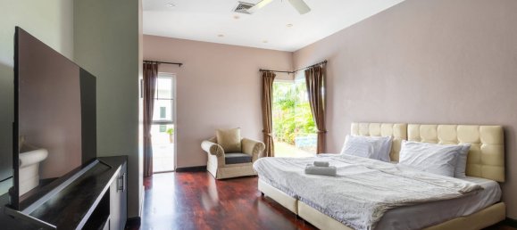 4 bedrooms Villa in Phuket, Thailand No. 6057 18