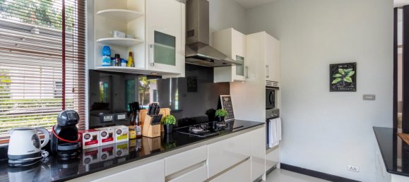 4 bedrooms Villa in Phuket, Thailand No. 6057 8