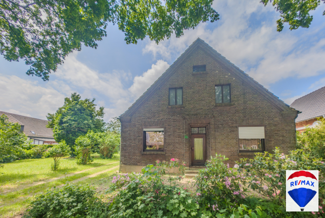 5 bedrooms Farm in Kleve, Germany No. 139185