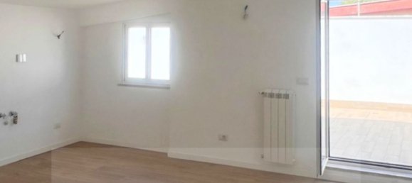 4-Zimmer Wohnung in Rome, Italy, Nr. 261528 7