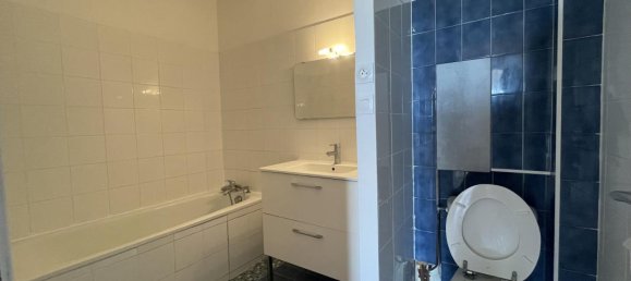 Apartamento de 2 dormitorios en Pontault-Combault, France No. 333360 8