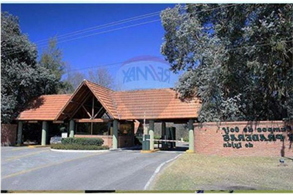  Land in Buenos Aires, Argentina No. 116518