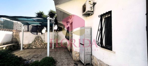 2 Schlafzimmer Haus in Ardea, Italy, Nr. 296446 2