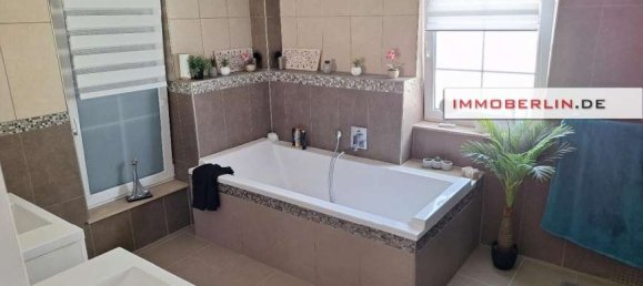 6 rooms Villa in Brandenburg, Germany No. 36292 17