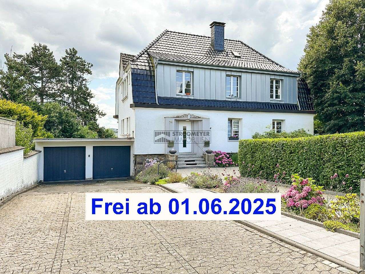 8 rooms House in Hagen, Germany No. 11597