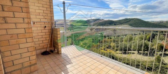 3-Zimmer Wohnung in Accadia, Italy, Nr. 191215 5