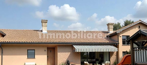 5 bedrooms Villa in Roncade, Italy No. 229520 2