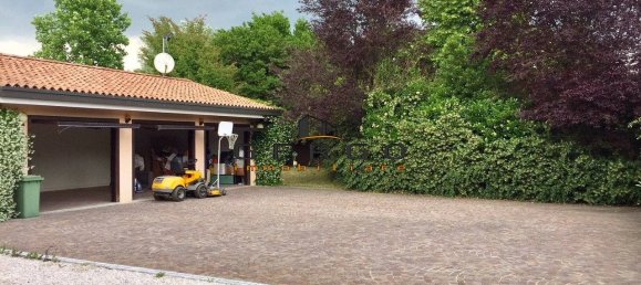 5 bedrooms Villa in Roncade, Italy No. 229520 33