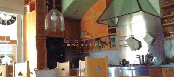 5 bedrooms Villa in Roncade, Italy No. 229520 36