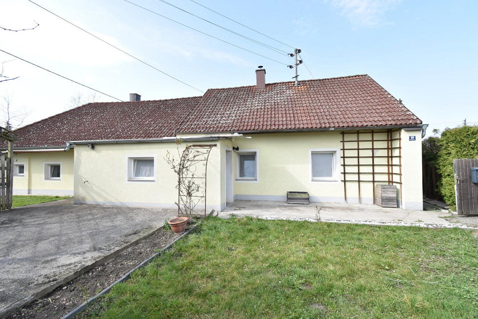 Casa de 4 divisões em Marchtrenk, Austria N.º 127582