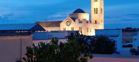 3 rooms Apartment in Bari, Italy No. 268042 22