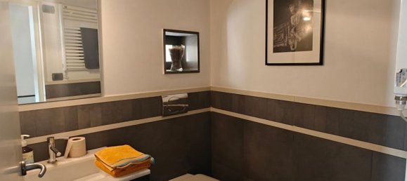 3 rooms Apartment in Bari, Italy No. 268042 10