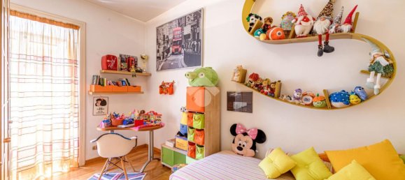 7 rooms Apartment in Rome, Italy No. 156807 14