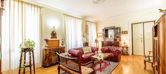 7 rooms Apartment in Rome, Italy No. 156807 4