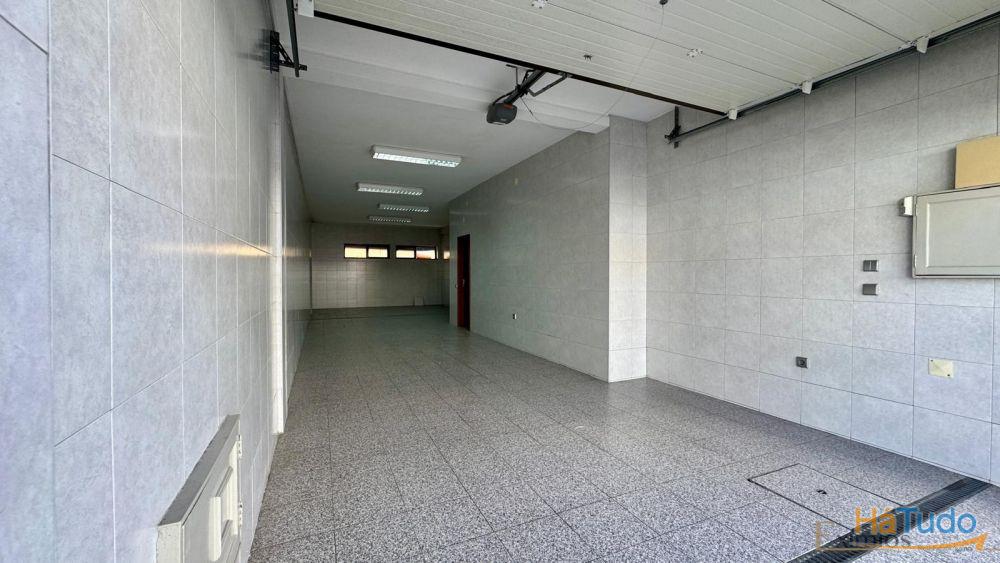 Gewerbliche Immobilie in Vila do Conde, Portugal 64m², Nr. 330037