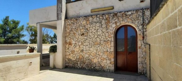 3 Schlafzimmer Haus in San Donato di Lecce, Italy, Nr. 369812 3