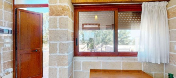 Casa de 3 dormitorios en San Donato di Lecce, Italy No. 369812 21