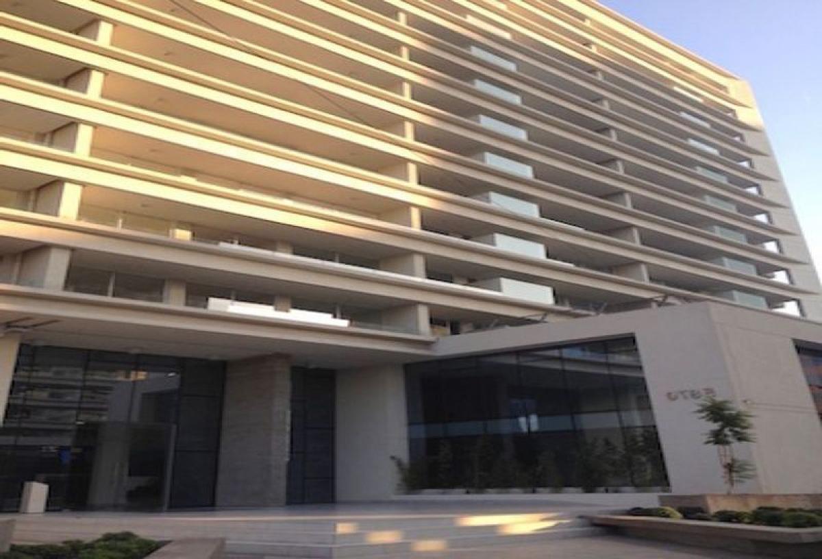 Apartamento de 3 dormitorios en Santiago, Chile No. 5493