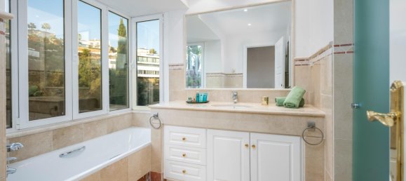 Вилла с 6 спальнями в Марбелья, Испания № 48672 44