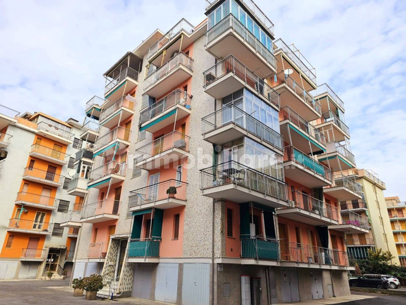 1 bedroom Apartment in Borghetto Santo Spirito, Italy No. 354732