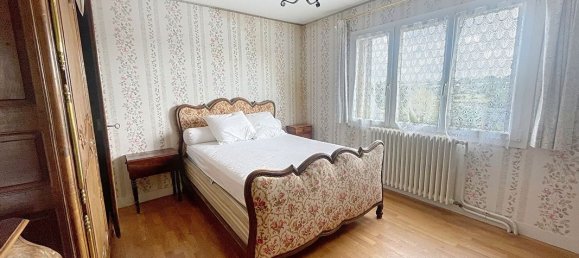 5 bedrooms House in Manche, France No. 356241 12