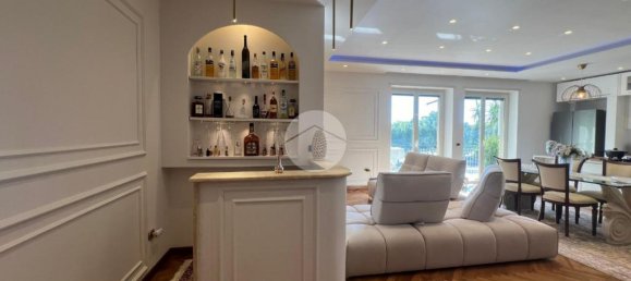 2 Schlafzimmer Wohnung in Naples, Italy, Nr. 329172 4