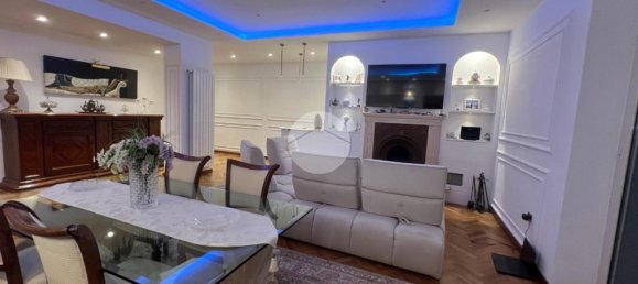 2 Schlafzimmer Wohnung in Naples, Italy, Nr. 329172 22