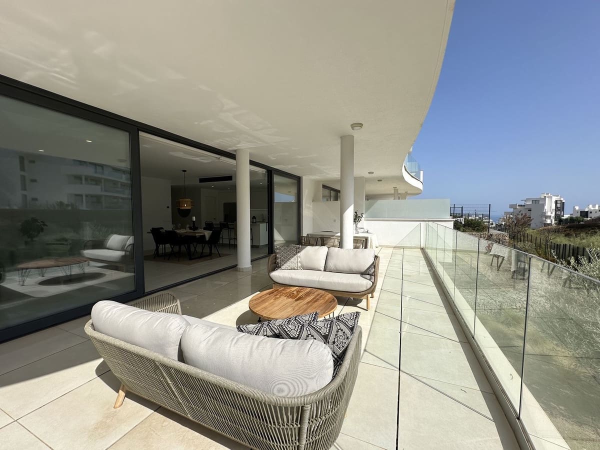 3 bedrooms Apartment in Fuengirola, Spain No. 180759