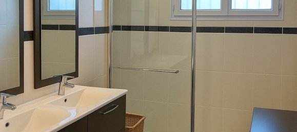 3 bedrooms House in Amilly, France No. 349899 10