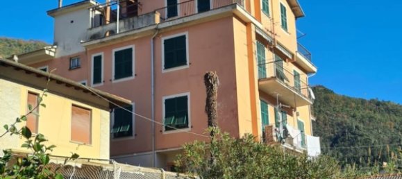 4 rooms Penthouse in Cicagna, Italy No. 267938 2