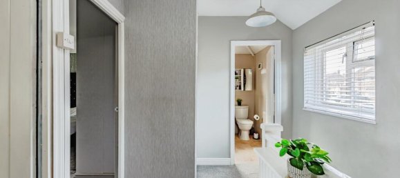 Casa de 3 dormitorios en Redhill, United Kingdom No. 10617 23