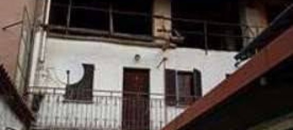 4 bedrooms Apartment in Busto Arsizio, Italy No. 312000 5