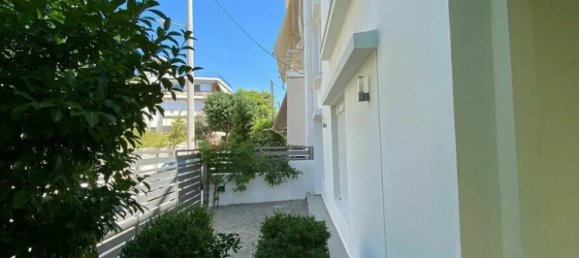 3 Schlafzimmer Gewerbliche Immobilie in Elliniko, Greece, Nr. 2740 8