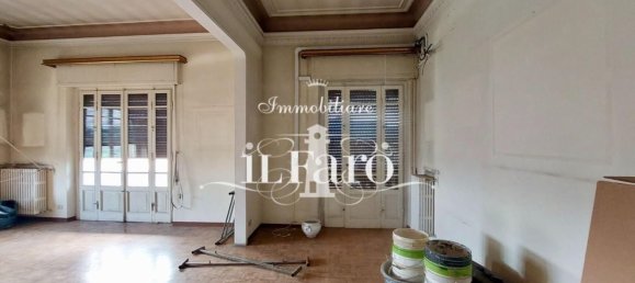 11 rooms Penthouse in Lucca, Italy No. 169036 11