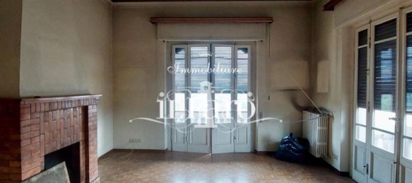 11 rooms Penthouse in Lucca, Italy No. 169036 7