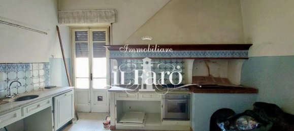 11 rooms Penthouse in Lucca, Italy No. 169036 22