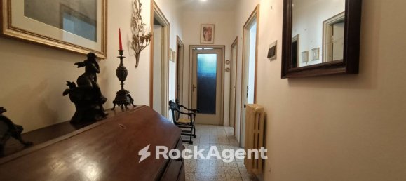 2 Schlafzimmer Wohnung in Mede, Italy, Nr. 311282 7