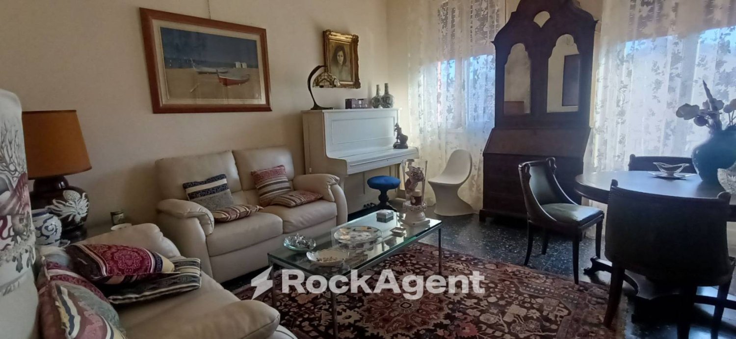 2 Schlafzimmer Wohnung in Mede, Italy, Nr. 311282